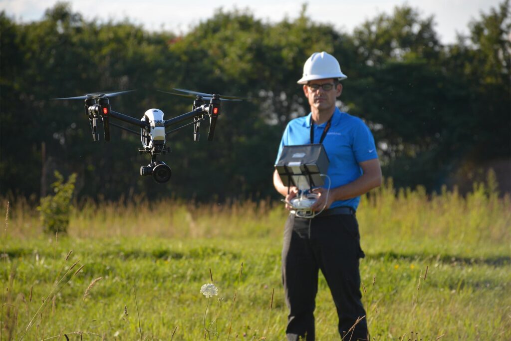 alex-w-drone-g